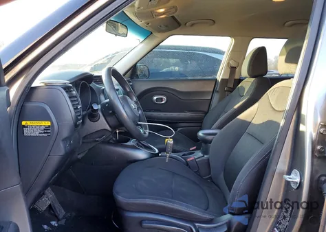 2018 Kia Soul из США, поврежденный, VIN KNDJN2A2XJ7588158